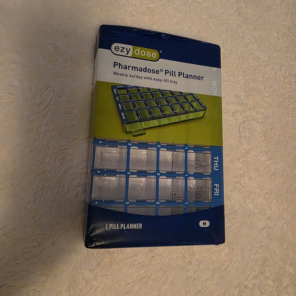Ezy Dose Weekly Pill Organizer Medium 4-Times Daily New Sealed